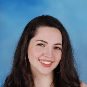 Meet your Posher, Julia